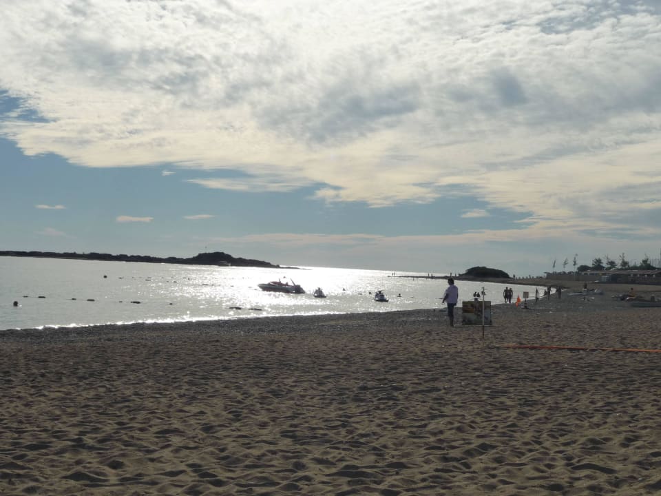 Blick zur Insel Hotel Gardenia Beach