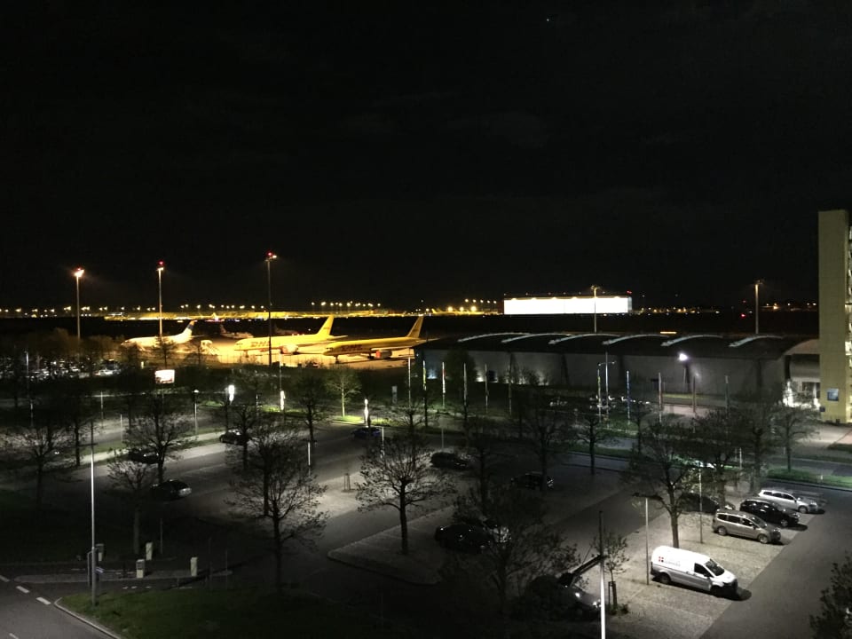 Ausblick Campanile Leipzig Halle Airport