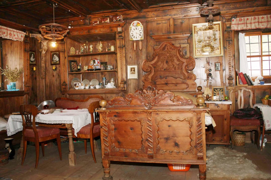 Schönkammer(Museum) Biobauernhof Walchengut