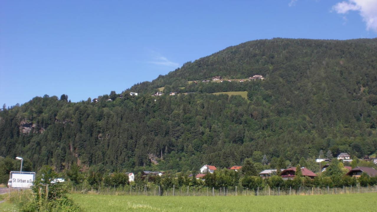 Feriendorf Mathiasl von unten fotografiert Gasthof Pension Hogt