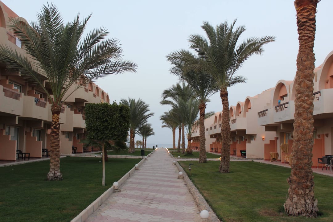 Rewelka Three Corners Sea Beach Resort