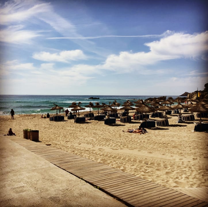 Strand Hotel Serrano Palace