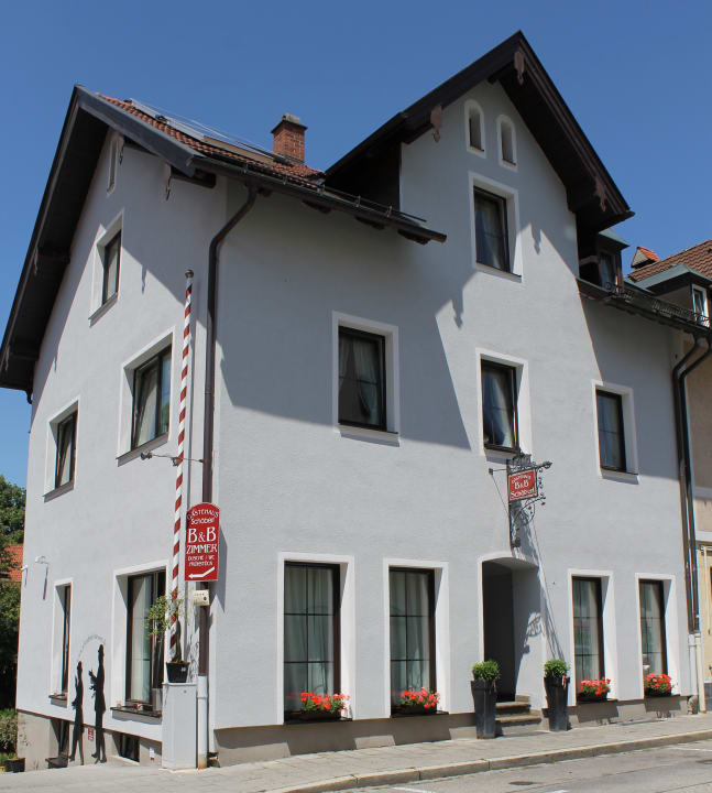 Außenansicht Gästehaus Schöberl