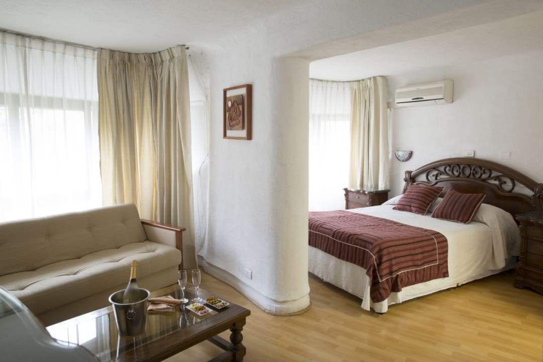 Zimmer Hotel Montecarlo Santiago