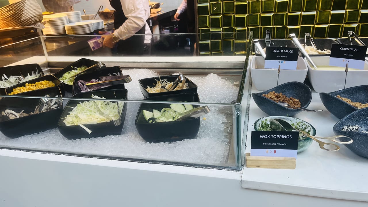 Gastro Salobre Hotel Resort & Serenity