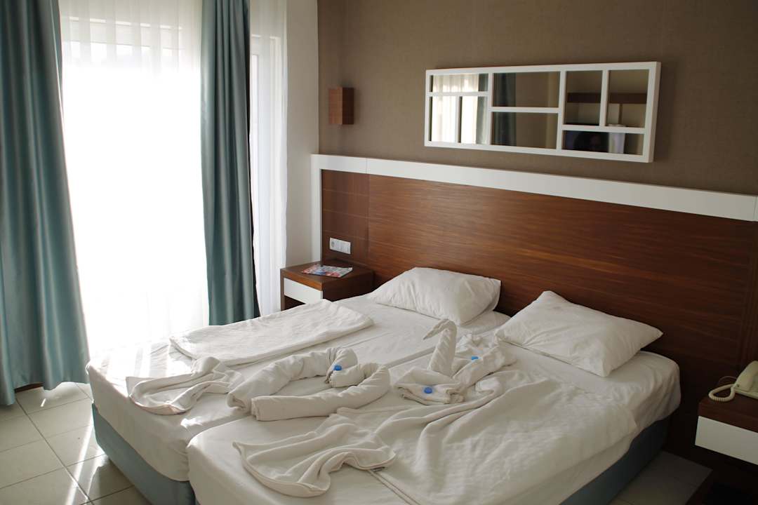 Zimmer Iko Melisa Garden