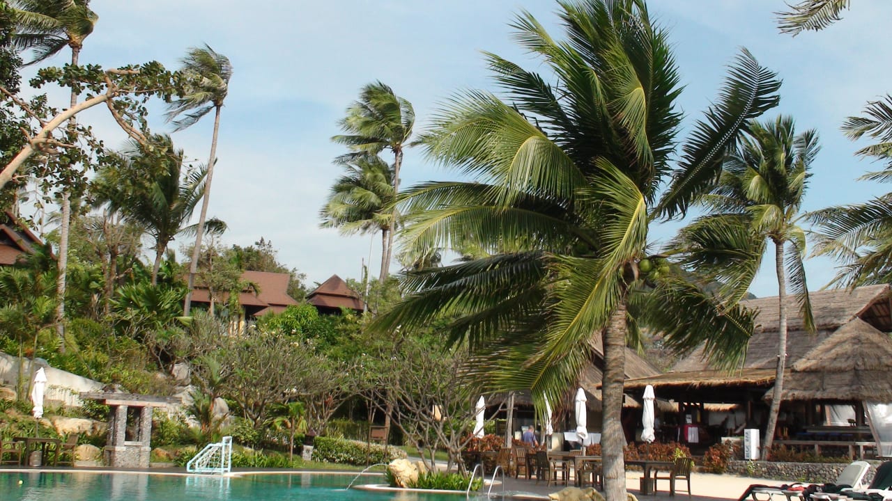 Pool & Restaurant . Nora Beach Resort & Spa