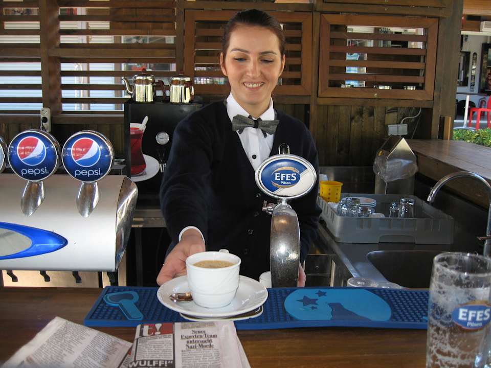 Pool-Bar Limak Lara Deluxe Hotel & Resort