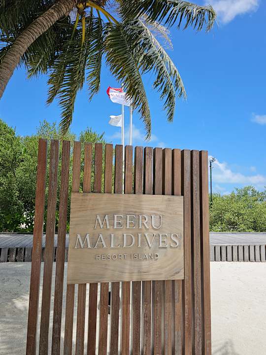 Lobby Meeru Maldives Resort Island