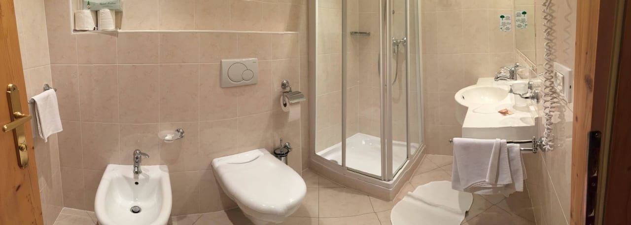 Badezimmer Wellness-Sporthotel Ratschings
