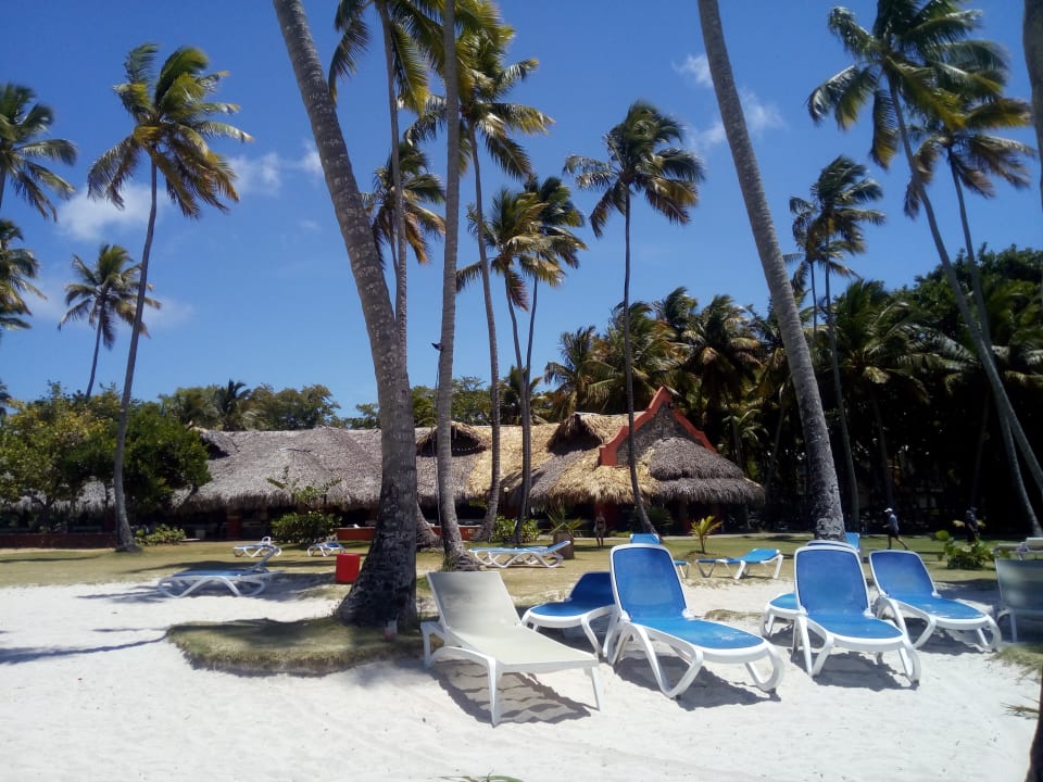 Strand Wyndham Alltra Samana