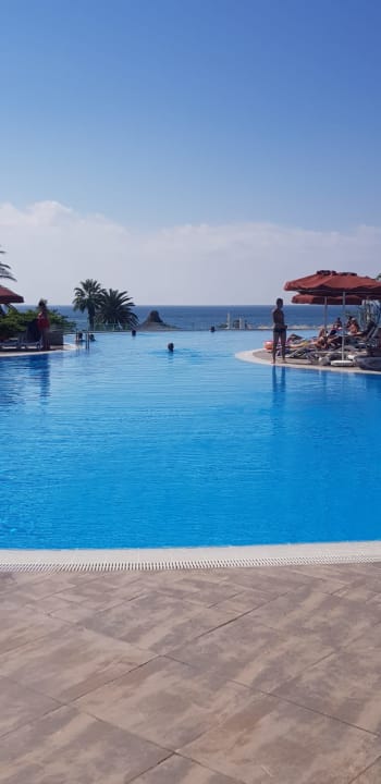 Pool Starlight Resort Hotel