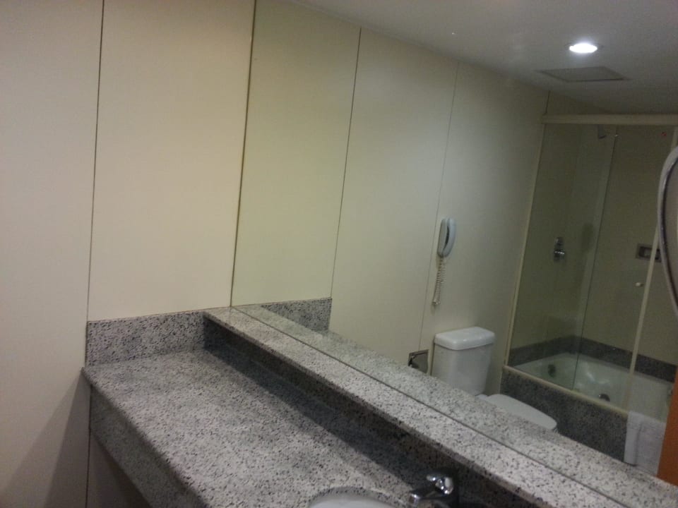 Bathroom Hotel Windsor Guanabara