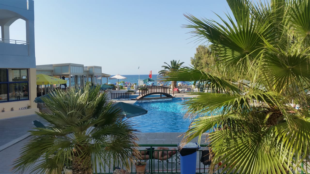 Pool Hotel Kathrin Beach