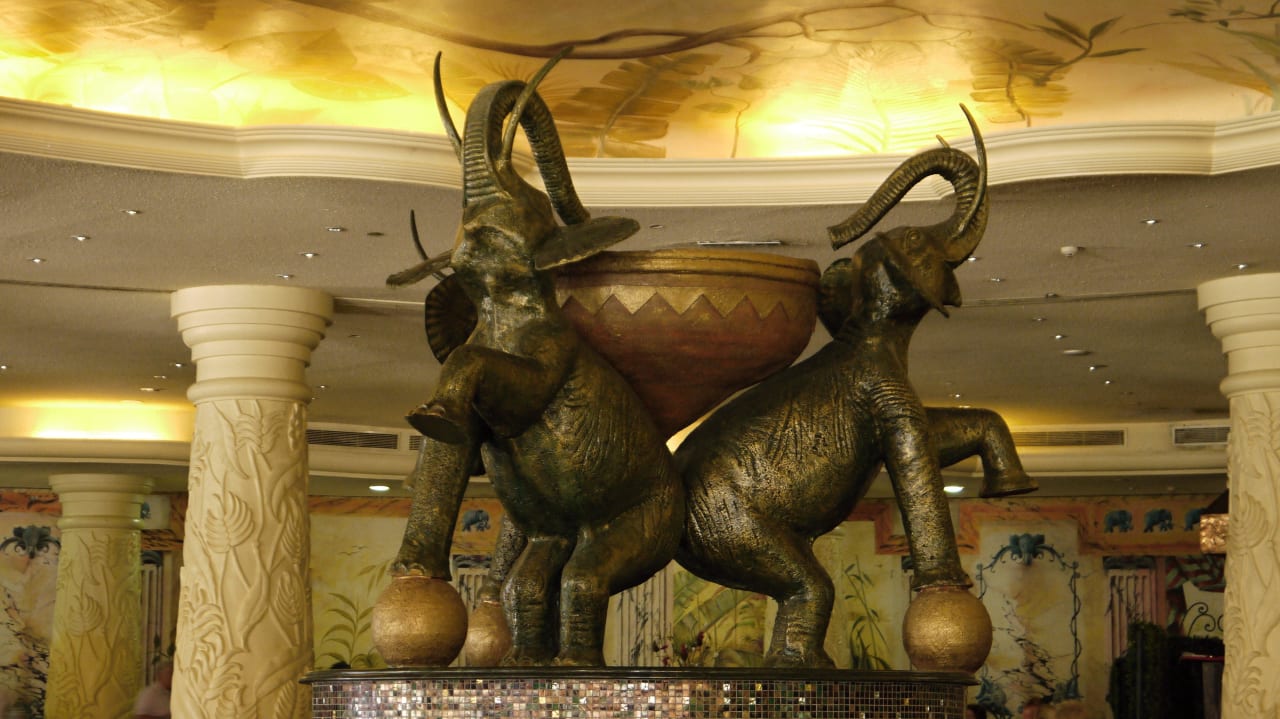 Dominanta v hlavní restauraci Sentido Caribbean World Soma Bay