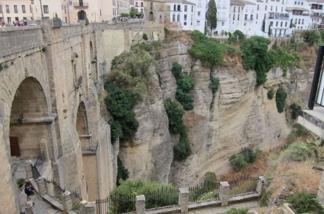 Steinbrücke und Schlucht Hotel Parador de Ronda
