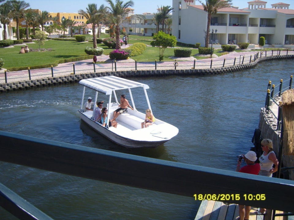 Motorboot auf Lagune Pickalbatros Dana Beach Resort - Hurghada