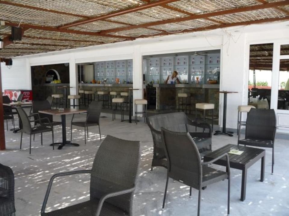 Bar HARPIN Happy Days Beach Hotel