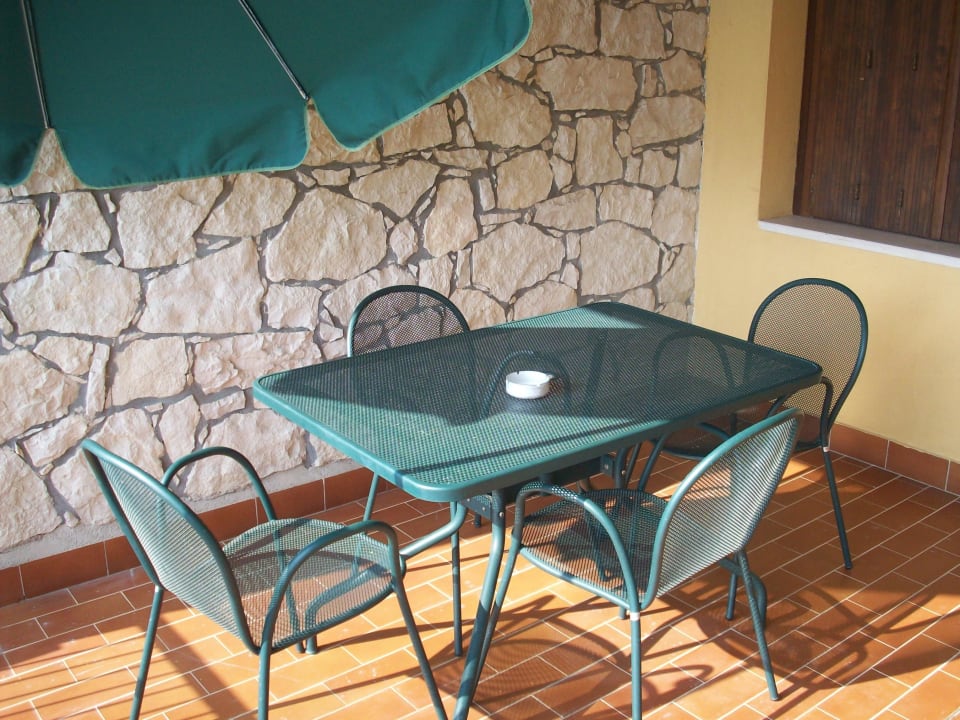 Terrasse mit Seeblick Hotel Le Torri del Garda