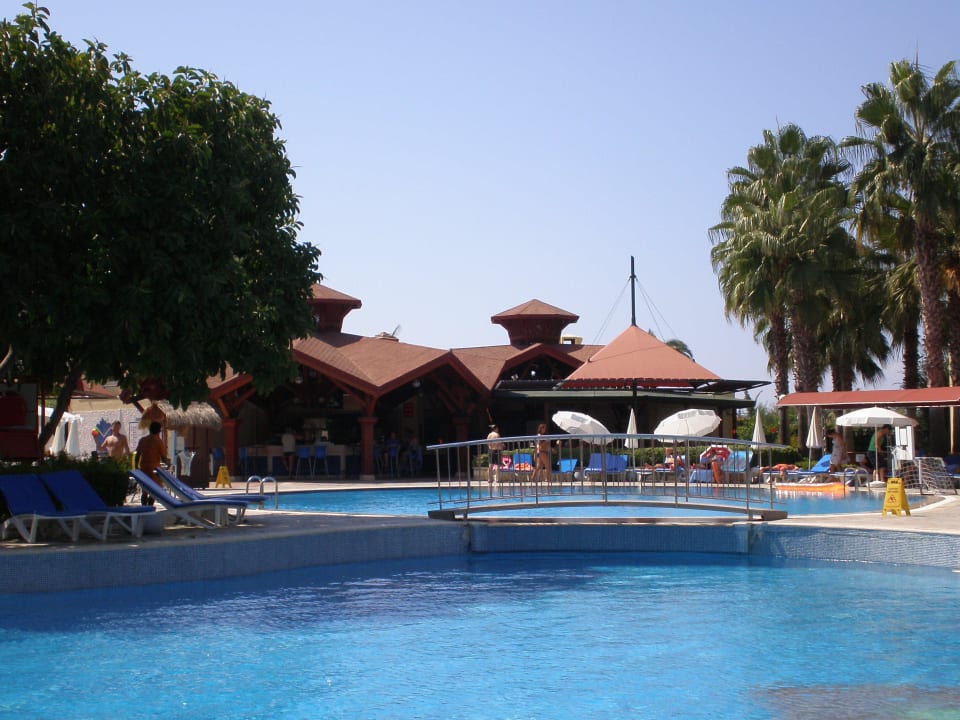 Pool Miramare Queen Hotel