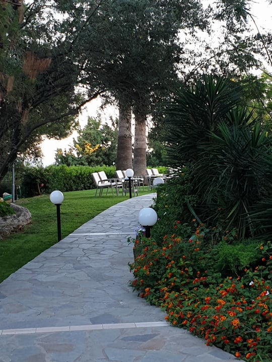 Gartenanlage Hotel Kalithea Mare Palace