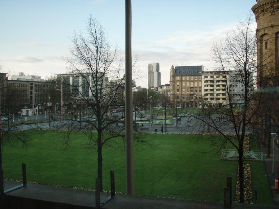 Ausblick vom Zimmer Parkhotel 1901 Mannheim