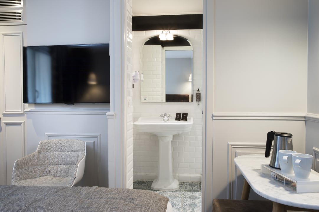 Zimmer Hotel Emeraude Madeleine Haussmann