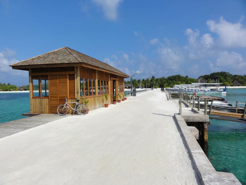 Jetty Kuredu Kuredu Island Resort & Spa