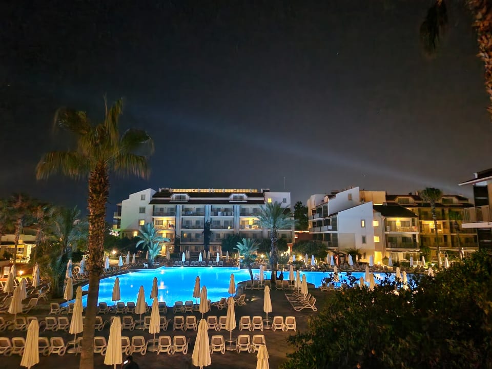 "Strand" Barut B Suites (Evrenseki) • HolidayCheck (Türkische Riviera ...