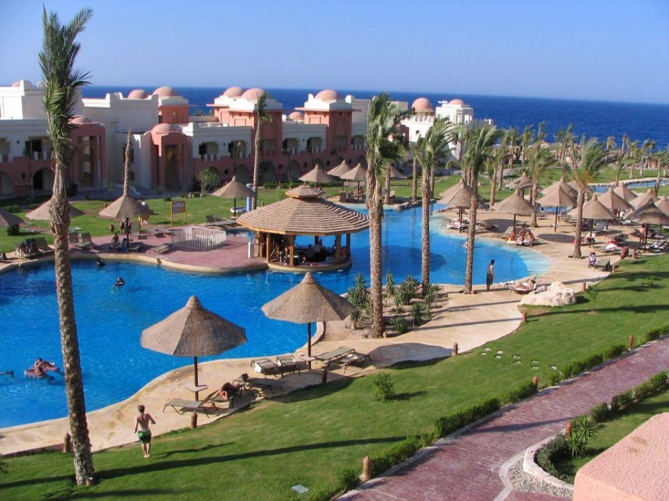 Blick aus unserem Zimmer Serenity Alpha Beach