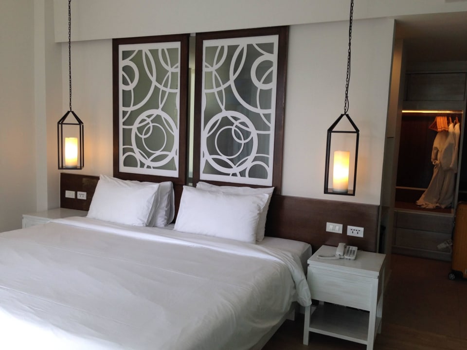 Unser Bett The Waters Khao Lak by Katathani