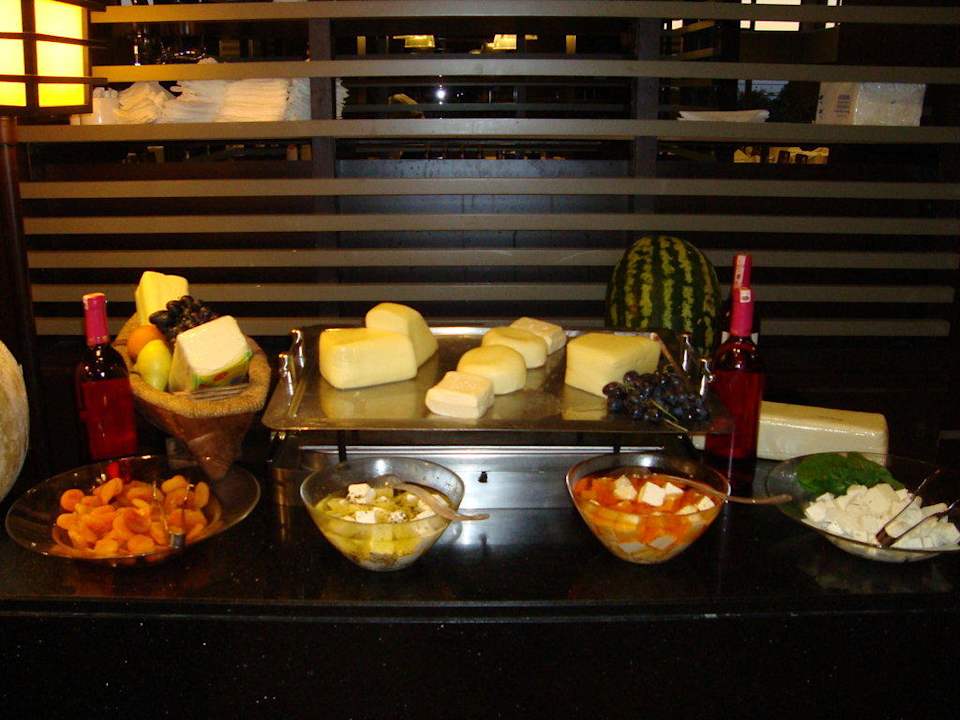 Käsebuffet Limak Lara Deluxe Hotel & Resort
