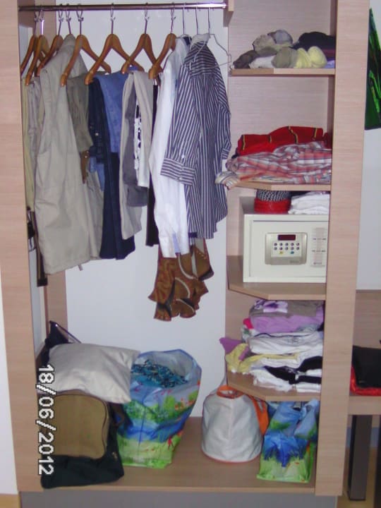 Schränke ohne Türen  AKZENT Hotel Aufkirchen