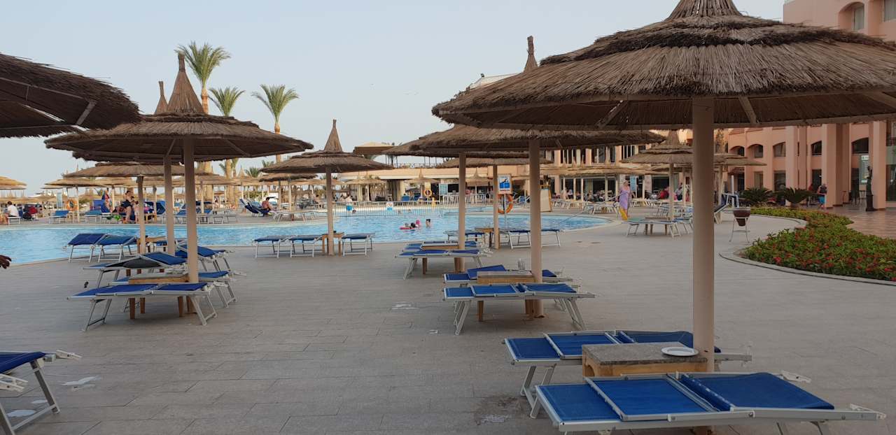 Pool Beach Albatros Resort