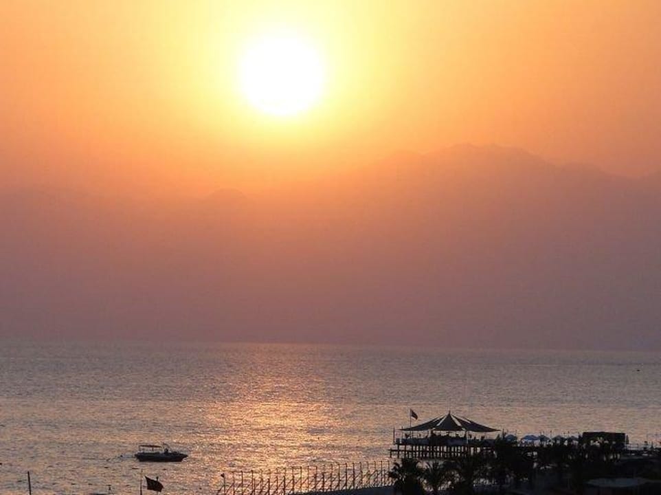 Sonnenuntergang Sherwood Blue Belek