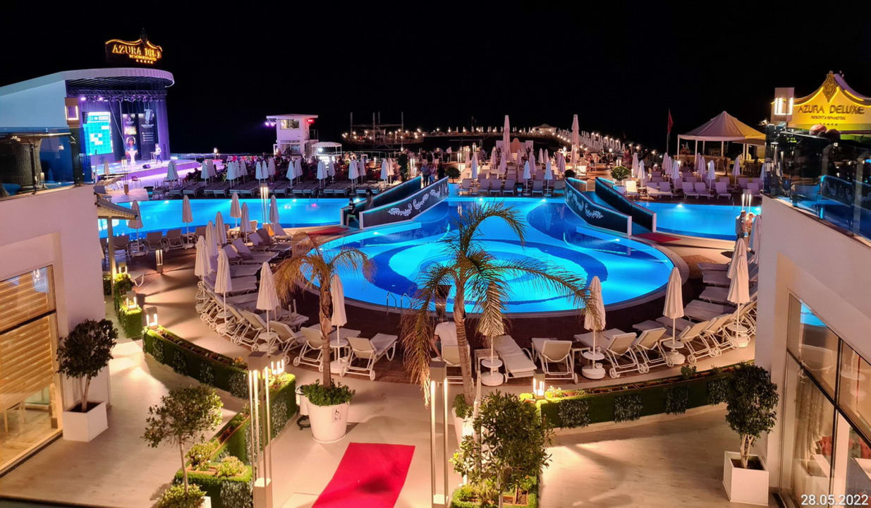 Ausblick Azura Deluxe Resort & Spa Hotel