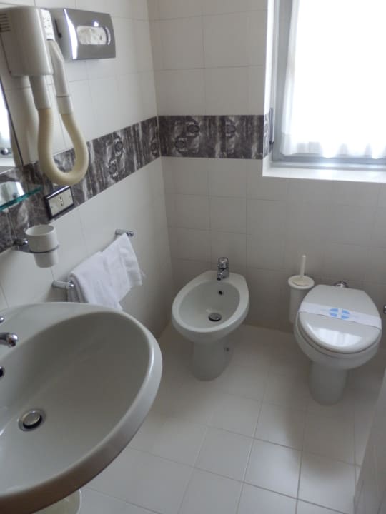 Badezimmer (502) Best Western Hotel City