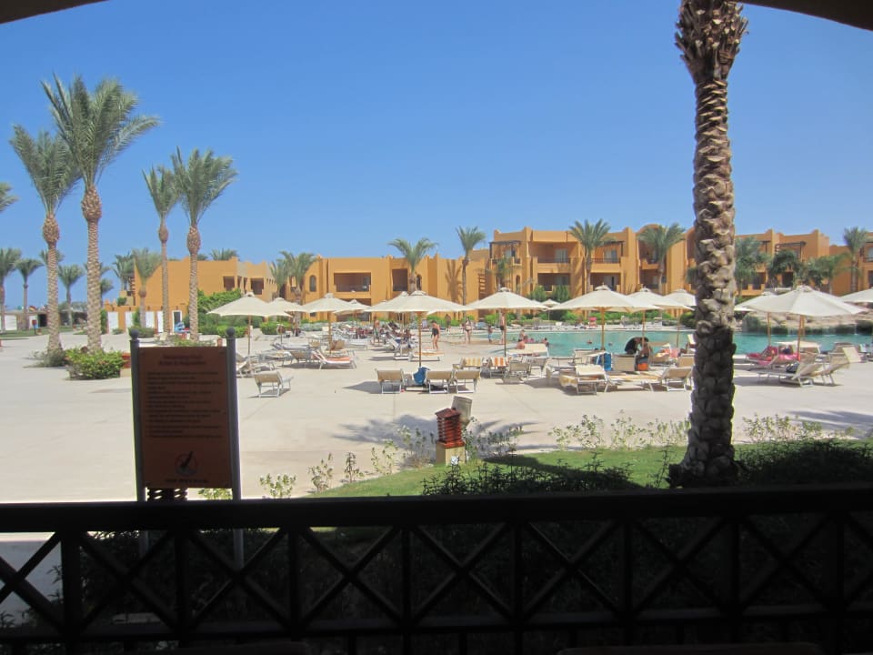 BLICK AUF POOL Stella Beach Resort & Spa Makadi Bay