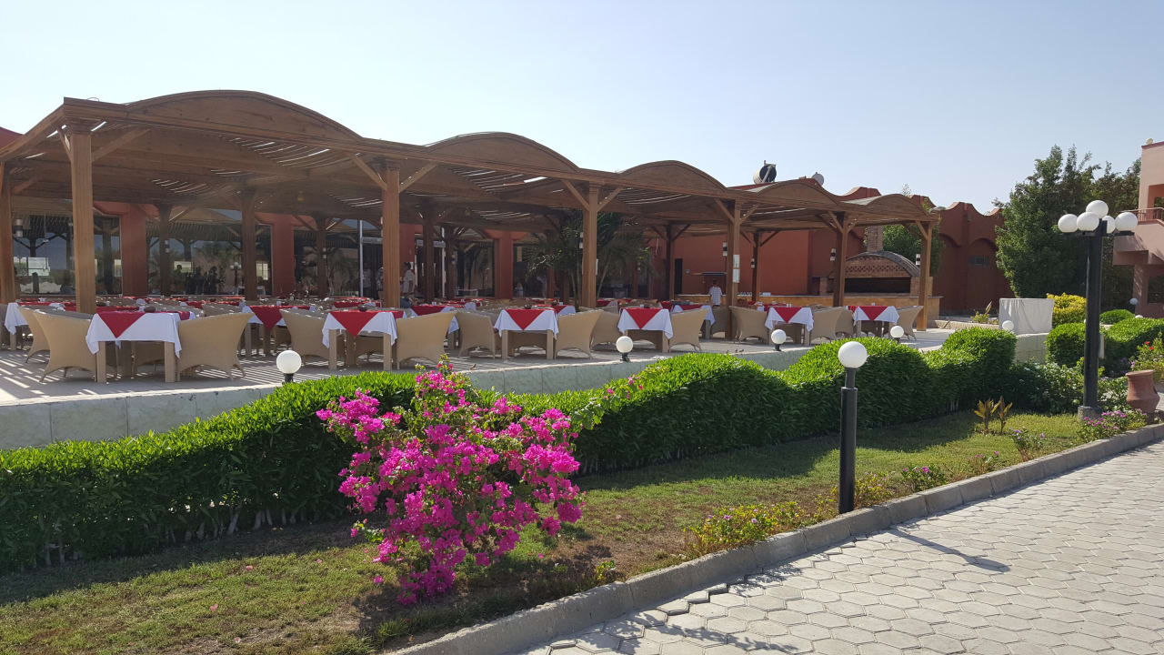 Gastro Three Corners Happy Life Beach Resort