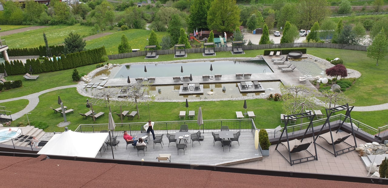 Gartenanlage Kronblick - Well-being Hotel