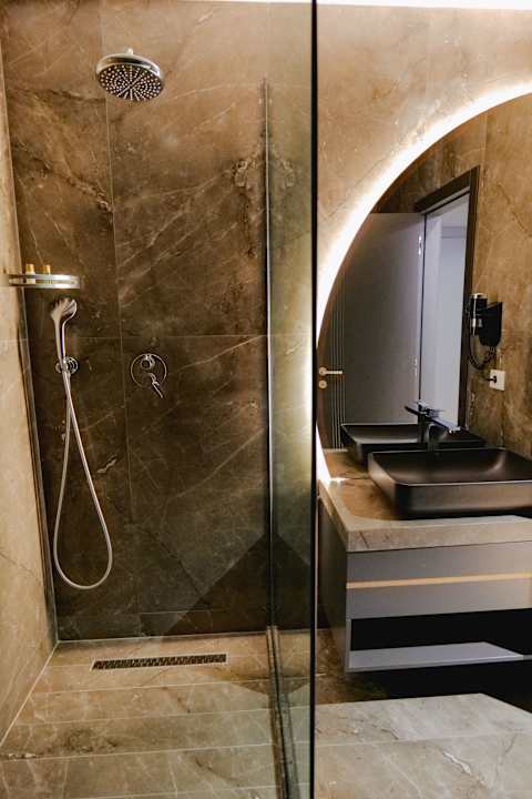 Zimmer Adamas Resort & Hotel