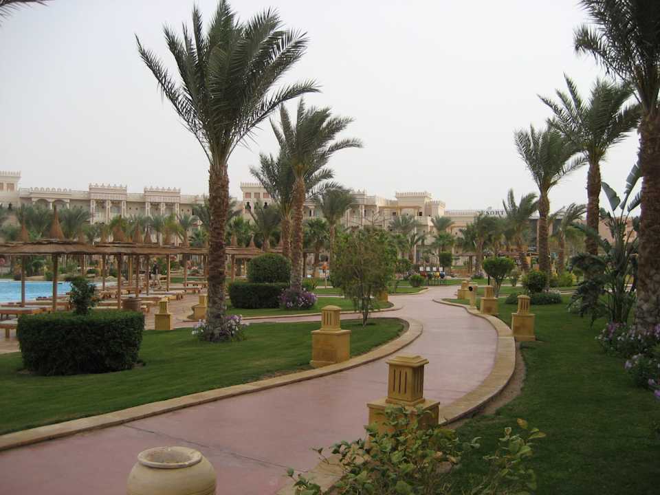 Poolanlage Pickalbatros Palace Resort