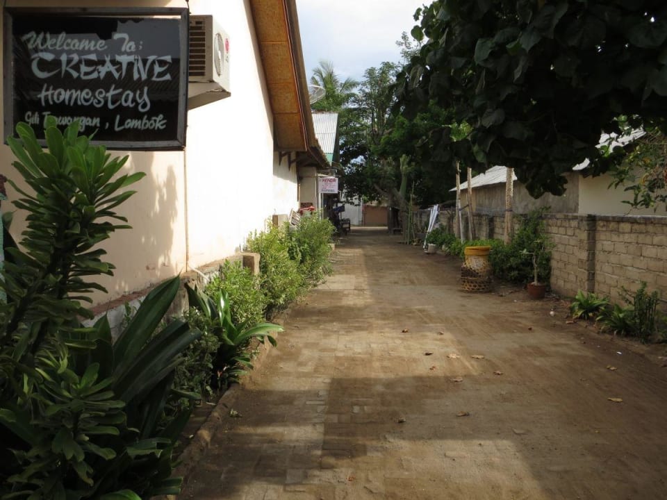 Zugangsstraße Creative Homestay