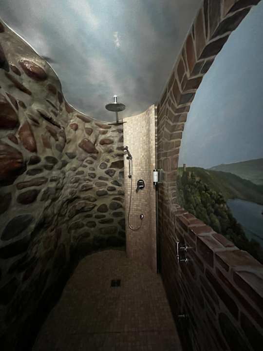 Pool Hotel Schloss Rheinfels