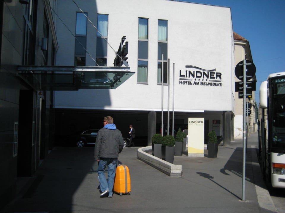Eingangsbereich Lindner Hotel Vienna Am Belvedere, part of JdV by Hyatt
