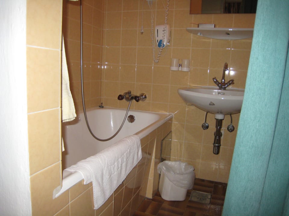 Bad 2 Das kleine Hotel Ortner