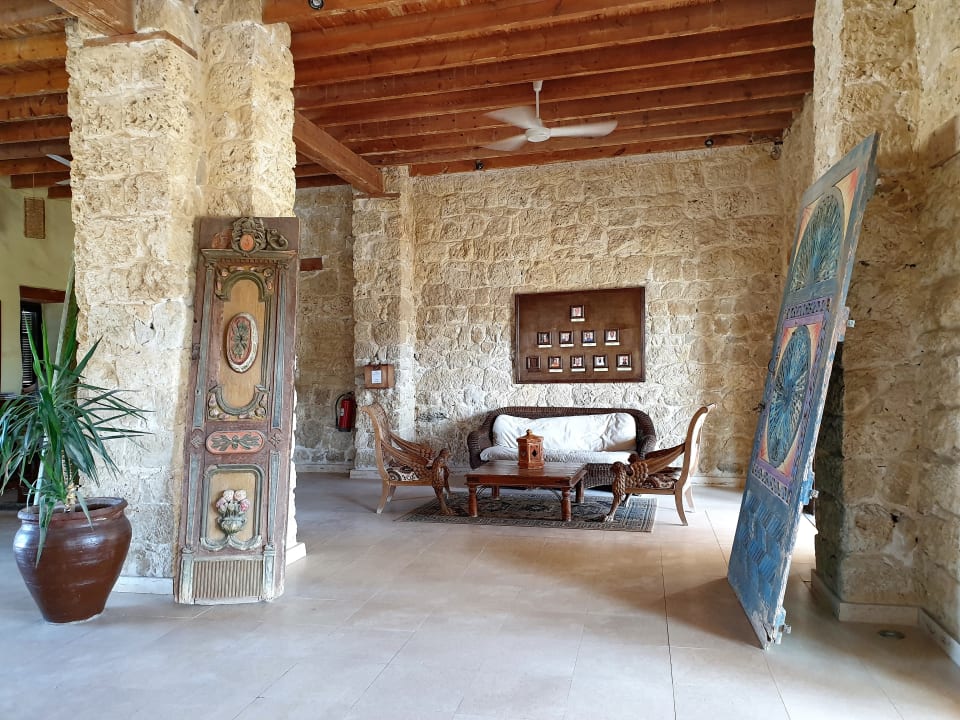 Lobby The Oasis Dive Resort