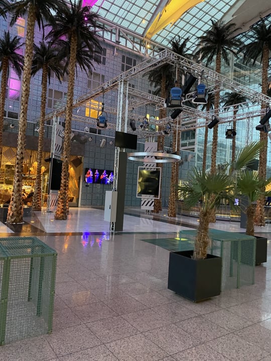 Lobby Hilton Munich Airport