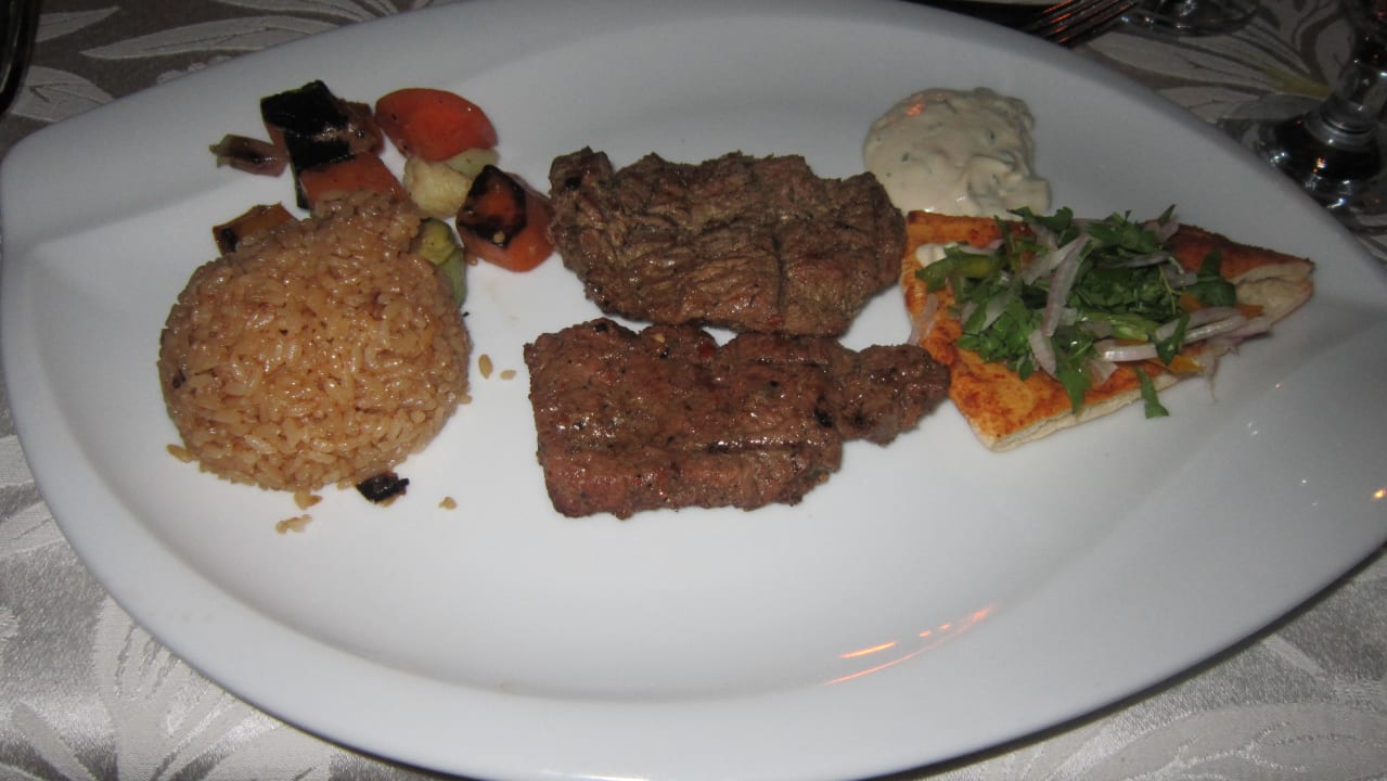 Hauptspeise "Tarboush" Grand Makadi