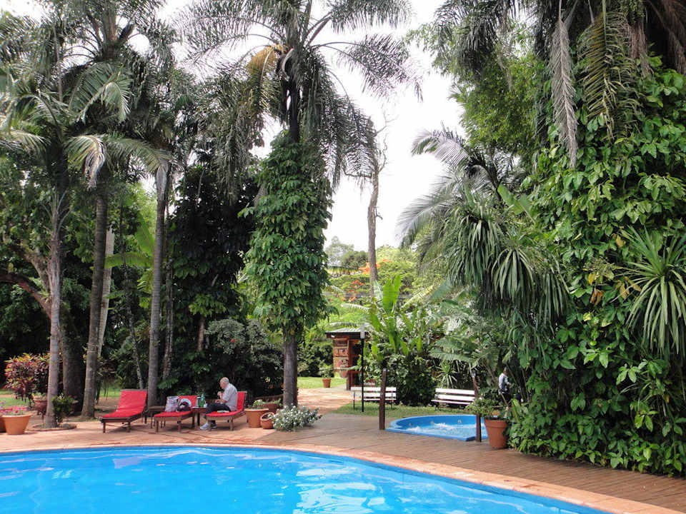 Poolbereich Hotel Saint George